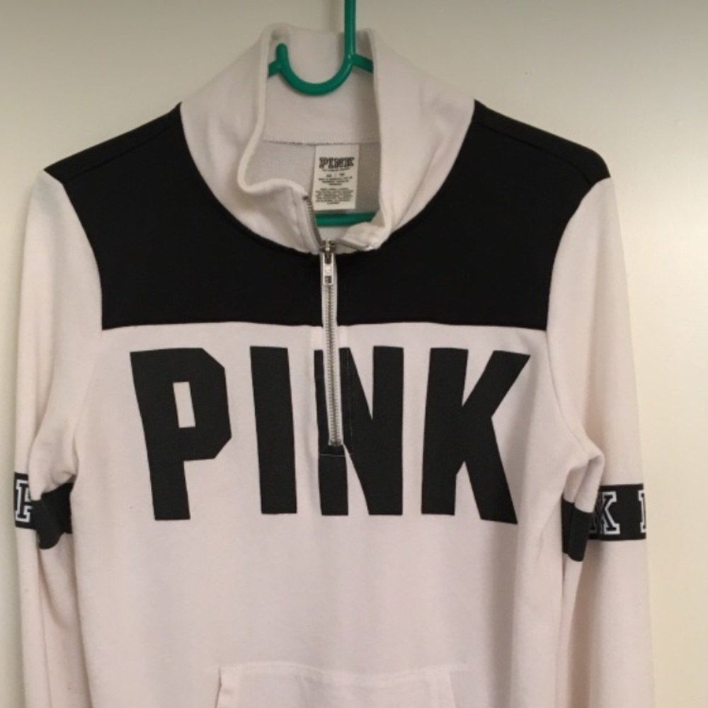 🔴SOLD🔴FINAL PRICE Victoria Secret Pink Sweater